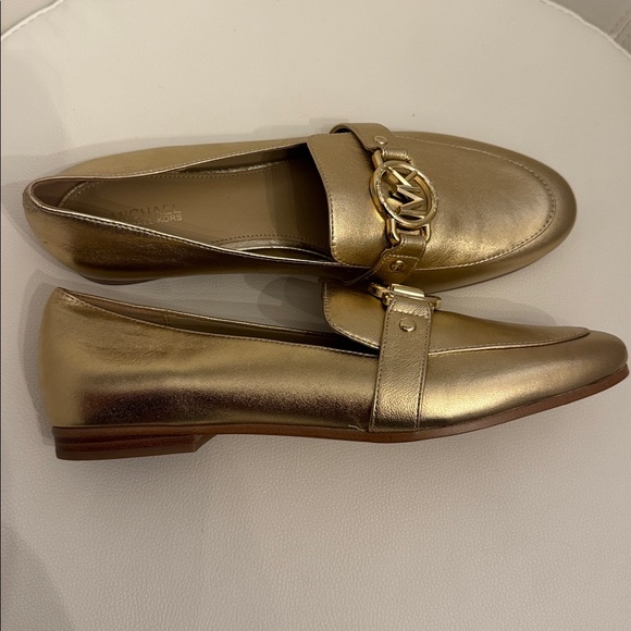 Micheal Kors Rory Leather Loafers In Metallic Gold Women's Size 8. NWOT. - Picture 3 of 6